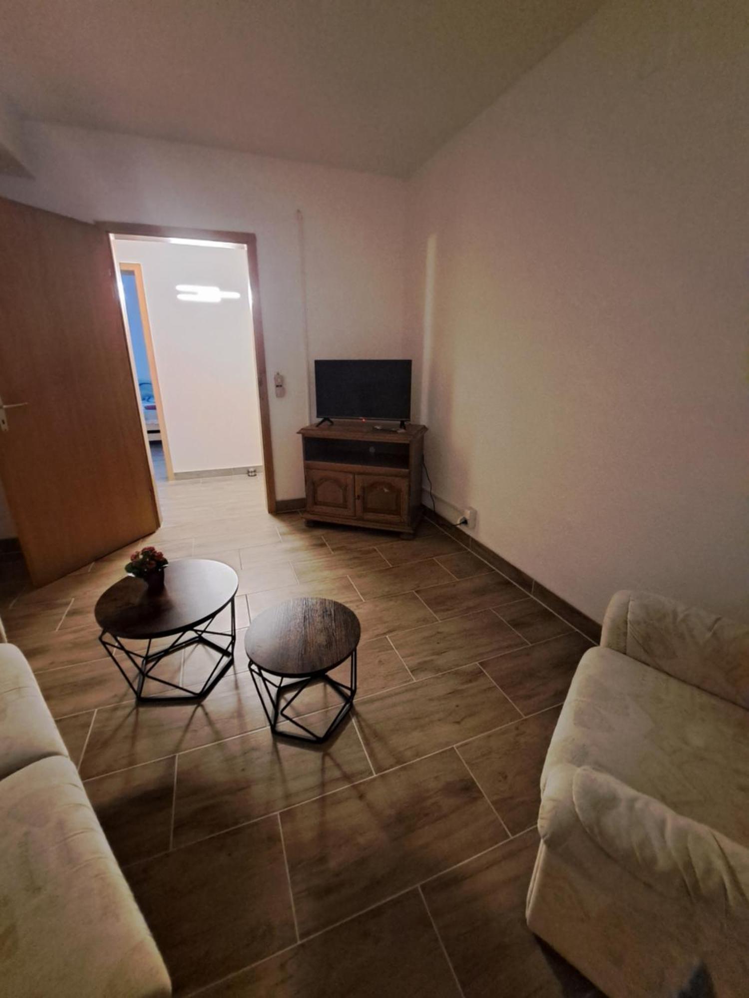 Wohnung Mit 2 - 3 Zimmern Ballenberg Extérieur photo